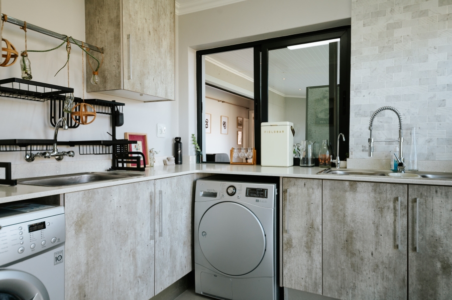 3 Bedroom Property for Sale in Welgelegen Western Cape